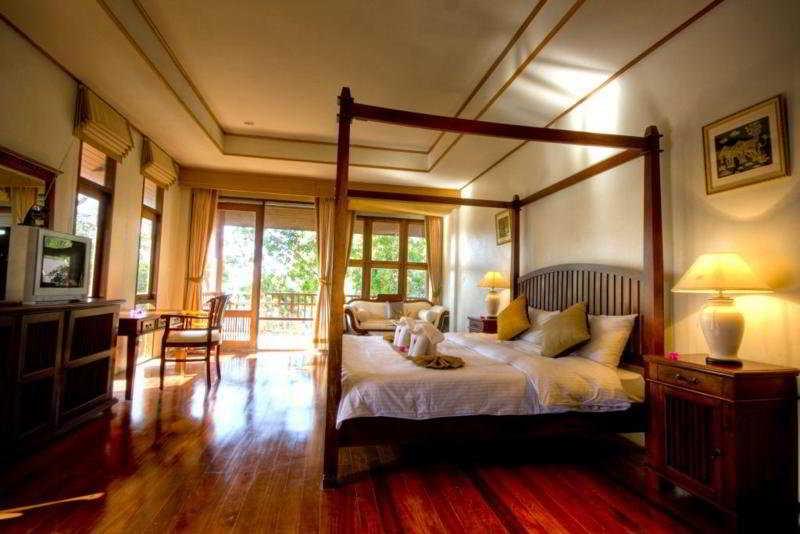Kooncharaburi Resort Koh Chang Exteriör bild
